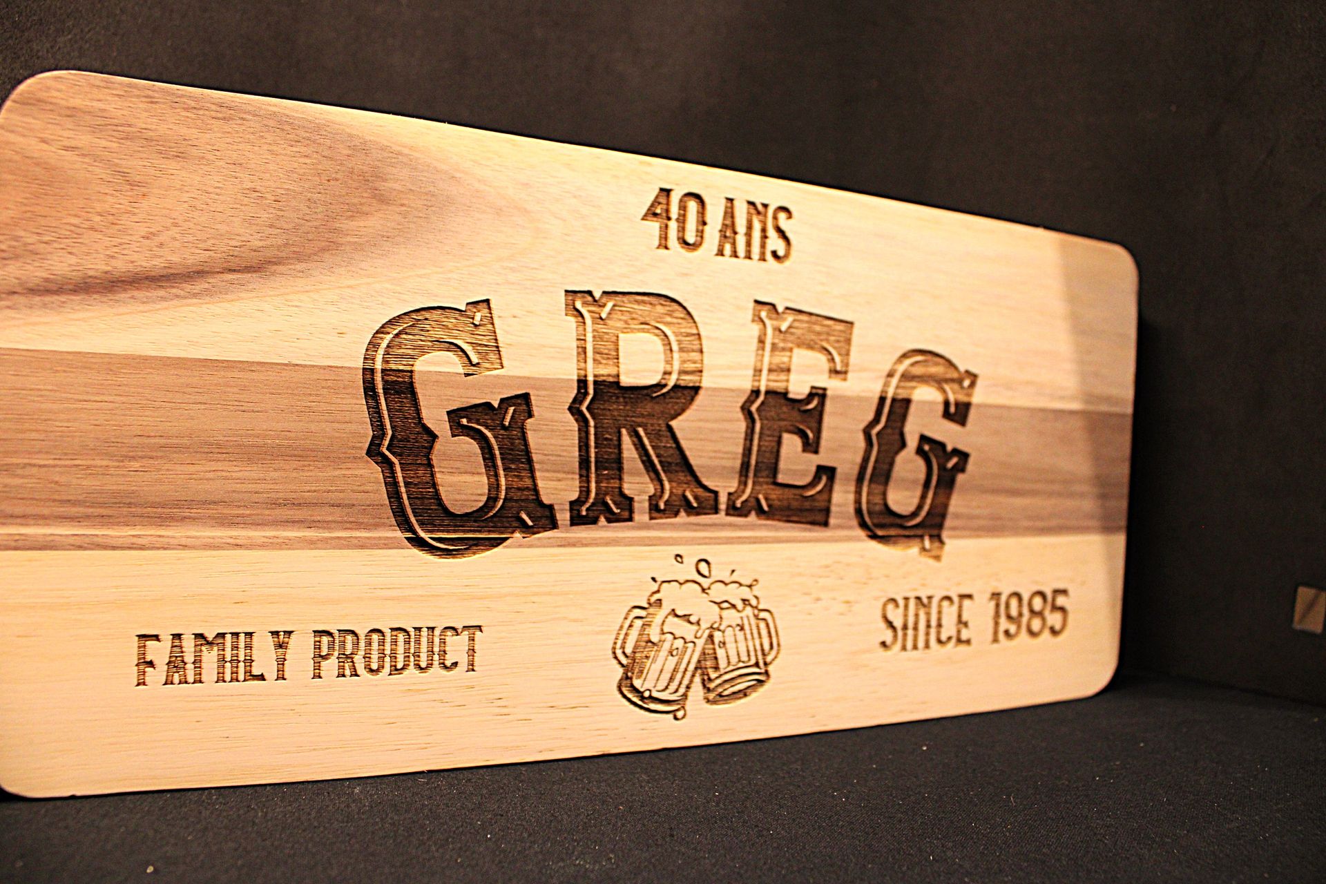 Gravure laser planche anniversaire